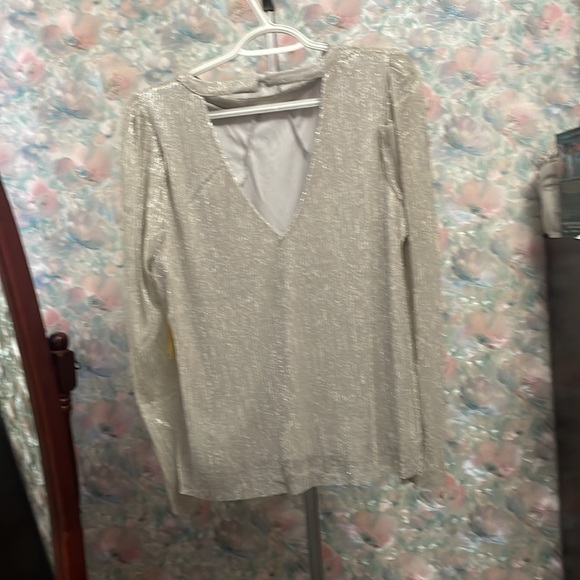 Cece Silver Blouse Lg - Picture 2 of 5